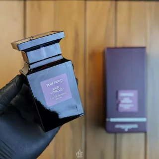 عطر ادکلن تام فورد عود وویاگر (100) میل